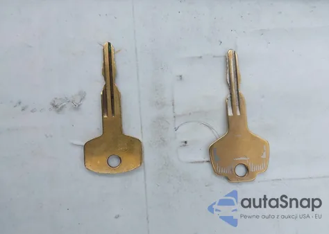 1986 Nissan 720 из США, поврежденный, VIN JN6ND01SXGX148116